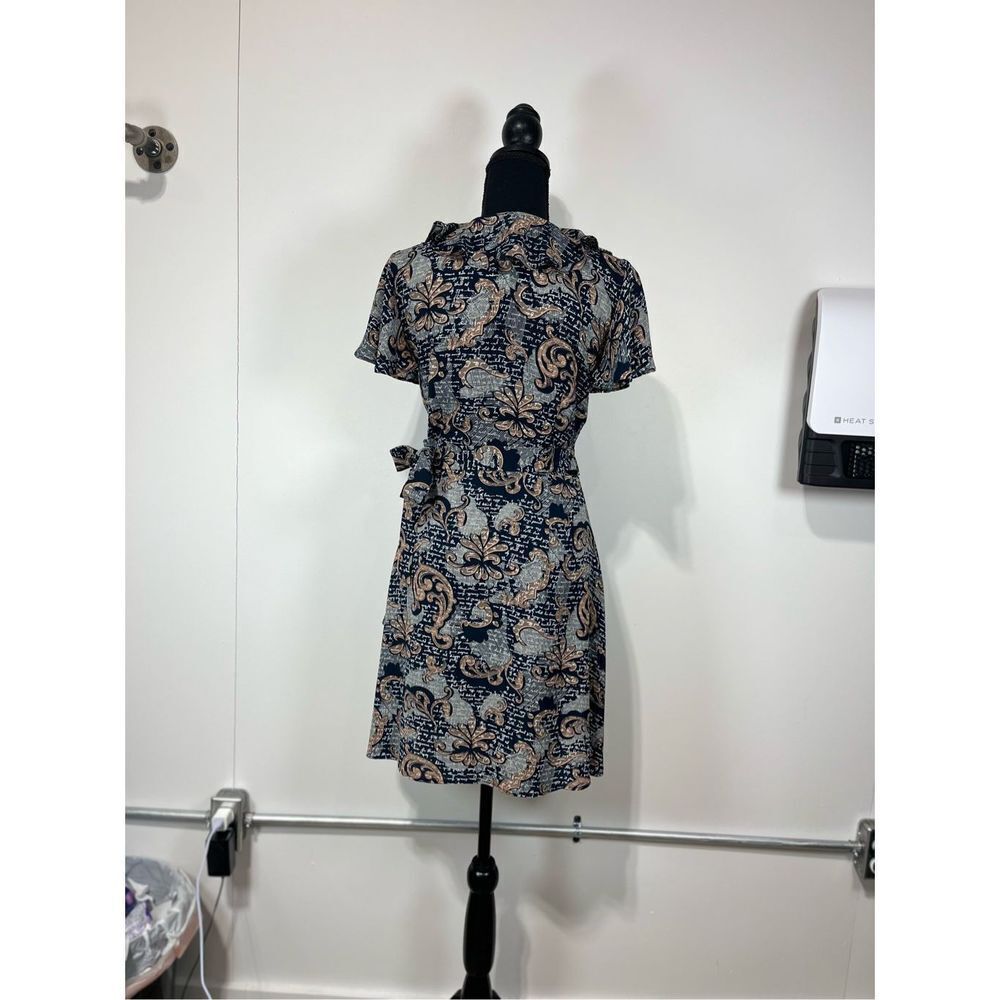 Chelsea28 Print Ruffle Wrap Dress Size Small Women’s Navy - Picture 6 of 10